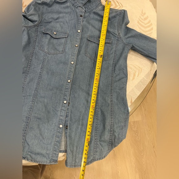 Women Long Sleeve Jean Shirts - Picture 8 of 9